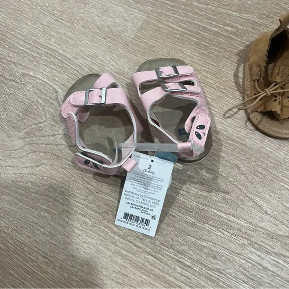 Bundle of baby girl sandals shoes 3-6 months / 6-9 months - Picture 2 of 6